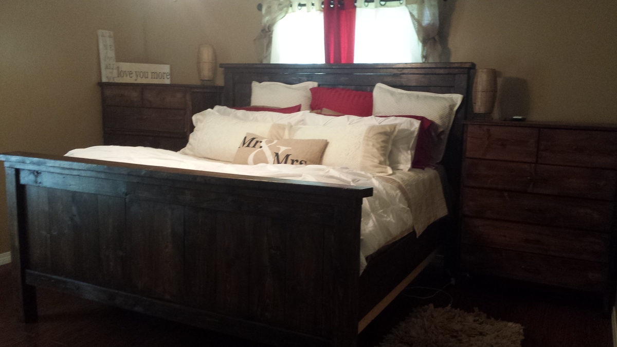 Ana White | King Size Farmhouse Bed - DIY Projects